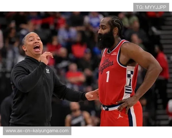 快船最新动态：裁判报告揭两吃亏，小卡雄狮表现，比尔即将解禁